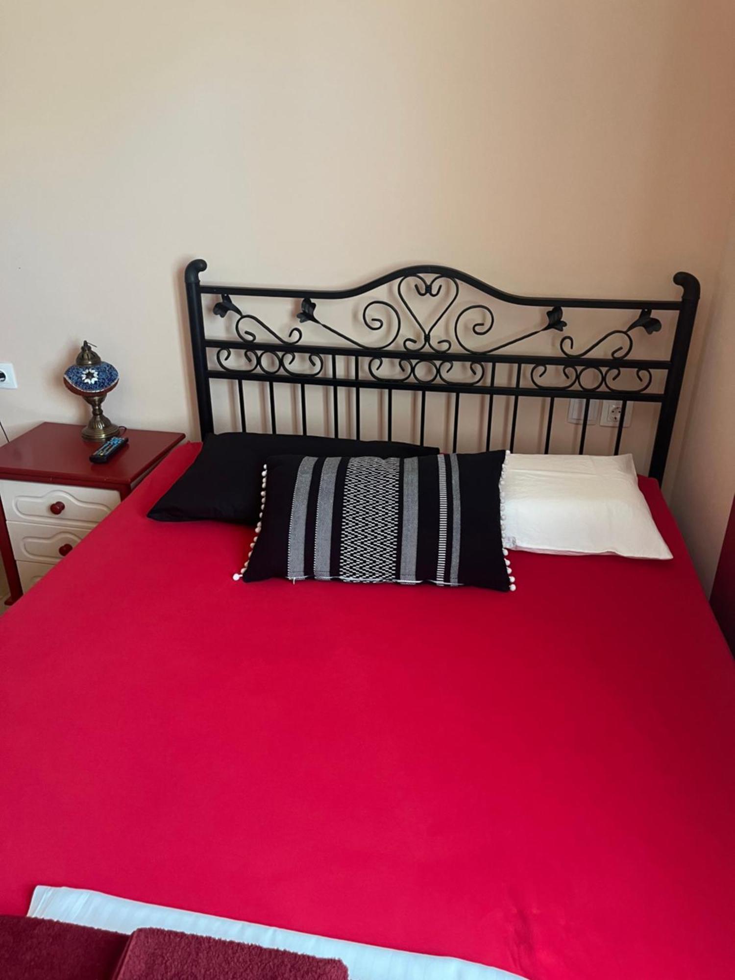 Sea Airport Art Studio Apartment Artemida  Bagian luar foto